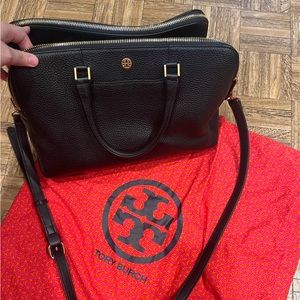 Black and gold crossbody bag